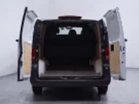 Mercedes-Benz Vito (2021) thumbnail 54