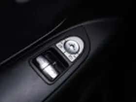 Mercedes-Benz Vito (2021) thumbnail 82