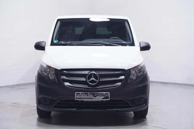Mercedes-Benz Vito (2022) thumbnail 6