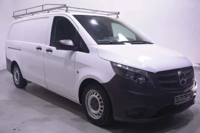 Mercedes-Benz Vito (2018) thumbnail 3