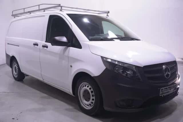 Mercedes-Benz Vito (2018) thumbnail 3