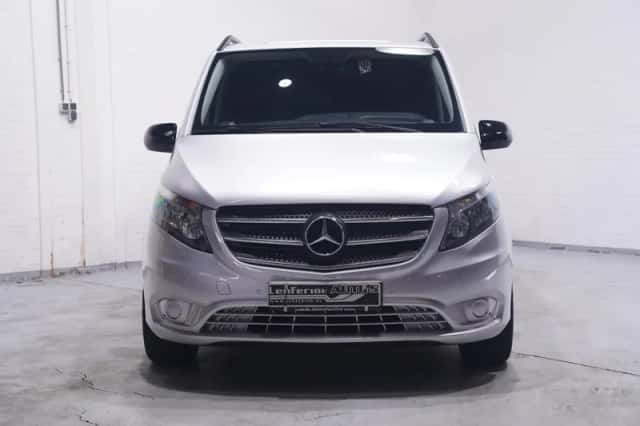 Mercedes-Benz Vito (2022) thumbnail 5