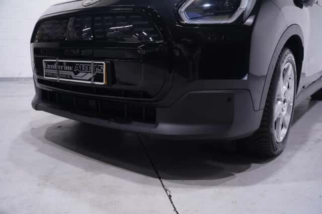 MINI Countryman (2024) thumbnail 6