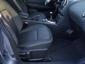 Nissan Qashqai (2013) thumbnail 35