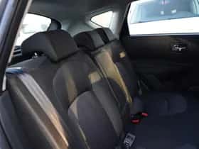 Nissan Qashqai (2013) thumbnail 40