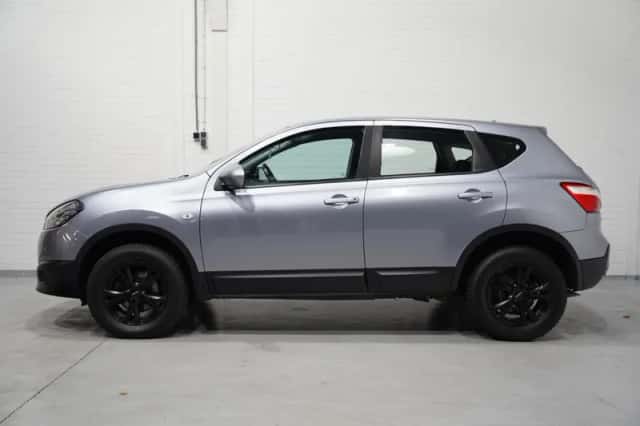 Nissan Qashqai (2013) thumbnail 6
