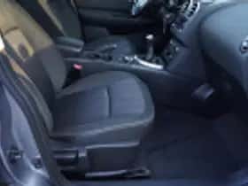 Nissan Qashqai (2013) thumbnail 86