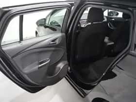 Opel Astra (2018) thumbnail 11