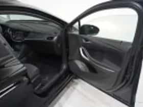Opel Astra (2018) thumbnail 54