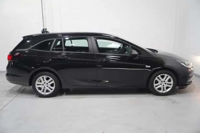 Opel Astra (2018) thumbnail 7