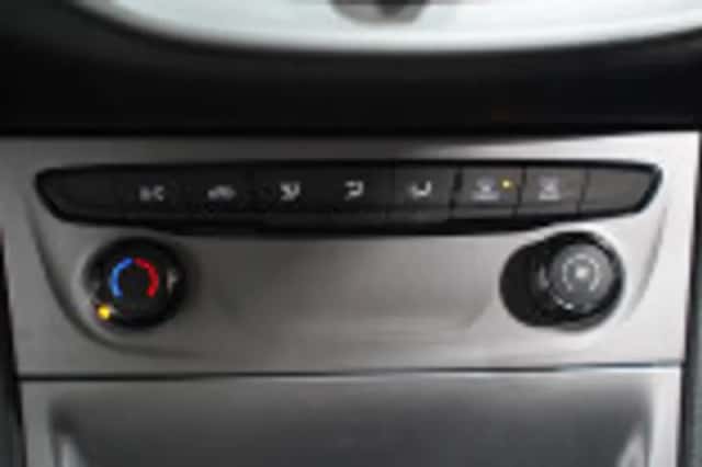 Opel Astra (2018) thumbnail 69