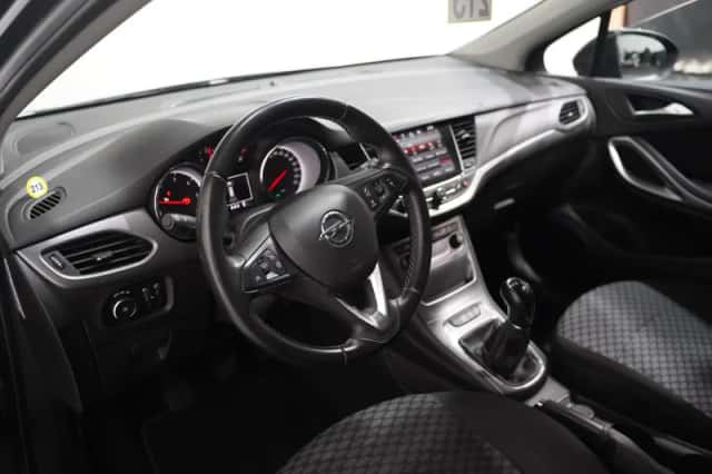 Opel Astra (2018) thumbnail 96