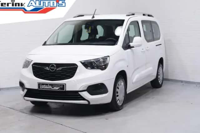 Opel Combo (2020) thumbnail 1