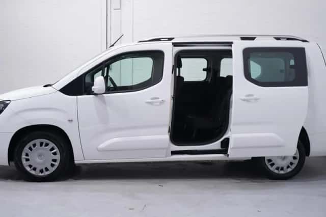 Opel Combo (2020) thumbnail 12