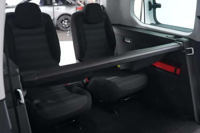 Opel Combo (2020) thumbnail 122