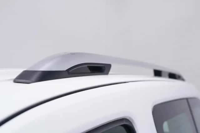 Opel Combo (2020) thumbnail 125