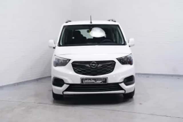 Opel Combo (2020) thumbnail 135