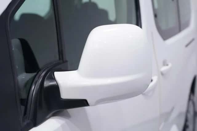 Opel Combo (2020) thumbnail 91