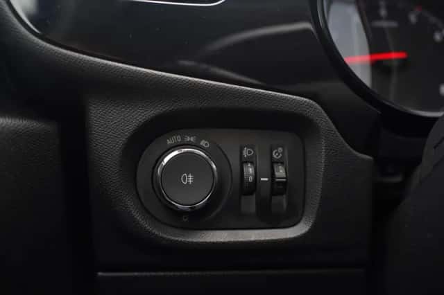 Opel Corsa (2022) thumbnail 131