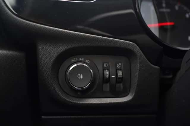 Opel Corsa (2022) thumbnail 43