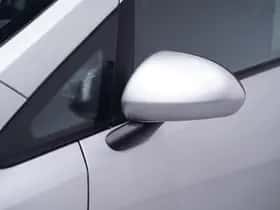 Opel Corsa (2010) thumbnail 112