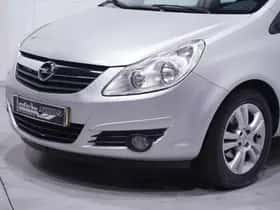 Opel Corsa (2010) thumbnail 13