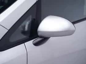 Opel Corsa (2010) thumbnail 14