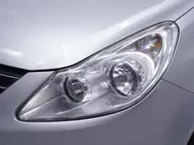 Opel Corsa (2010) thumbnail 15
