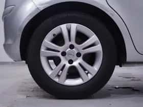 Opel Corsa (2010) thumbnail 23