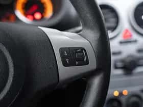 Opel Corsa (2010) thumbnail 28