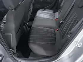 Opel Corsa (2010) thumbnail 38