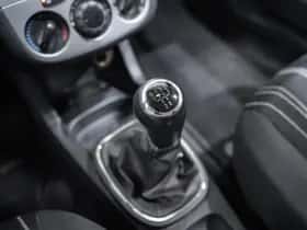 Opel Corsa (2010) thumbnail 44