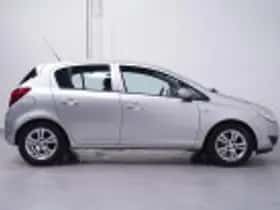 Opel Corsa (2010) thumbnail 56