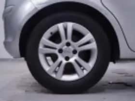 Opel Corsa (2010) thumbnail 72