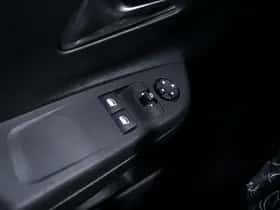 Opel Corsa (2020) thumbnail 24