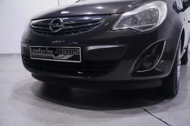 Opel Corsa (2013) thumbnail 6
