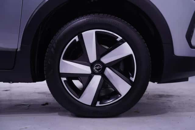 Opel Crossland (2021) thumbnail 119