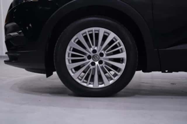 Opel Grandland X (2018) thumbnail 126
