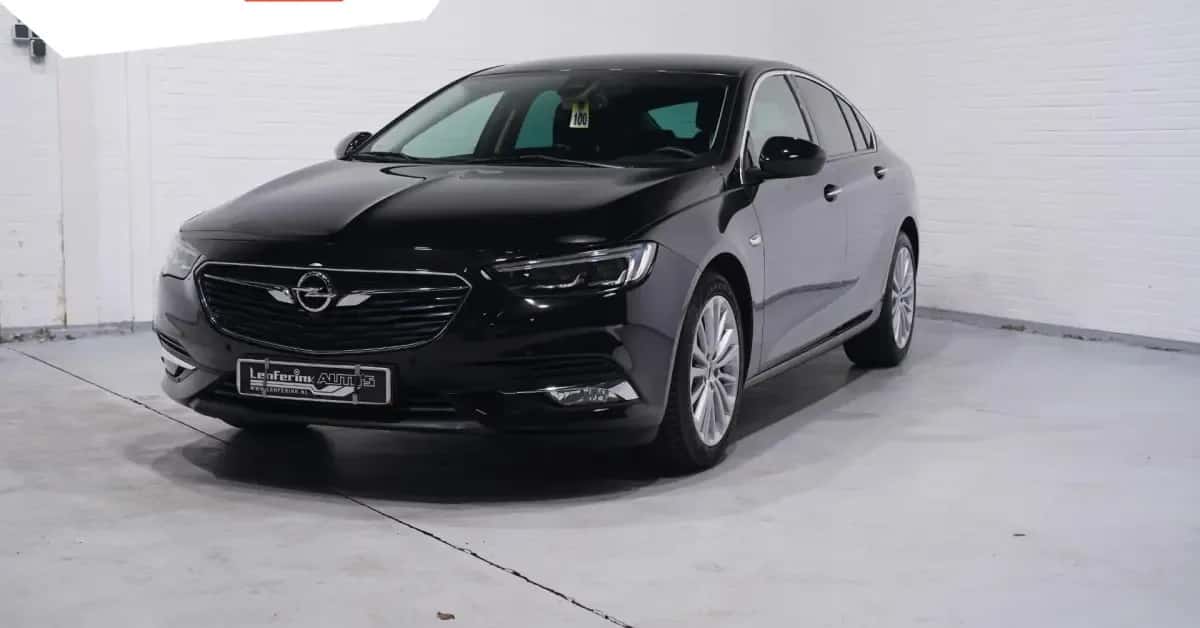 Opel Insignia (2018) — foto 1