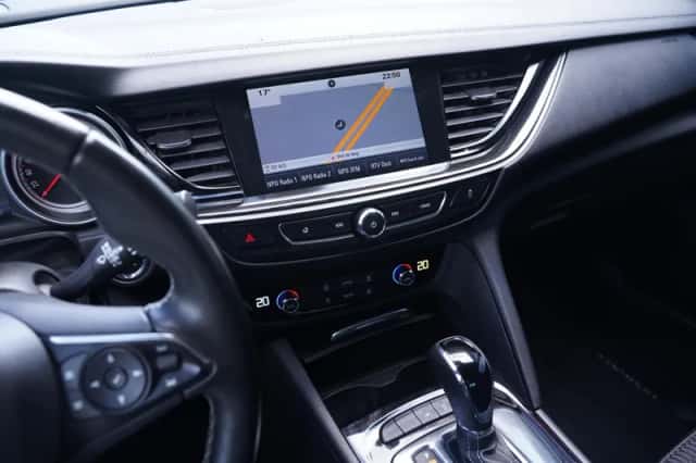 Opel Insignia (2018) thumbnail 135