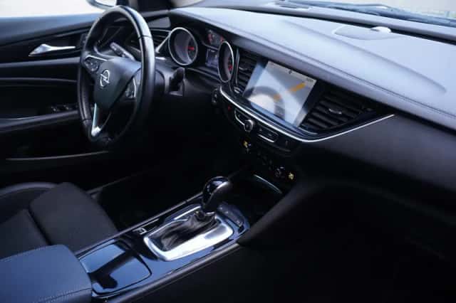 Opel Insignia (2018) thumbnail 145