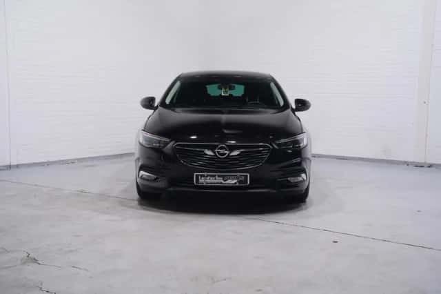 Opel Insignia (2018) thumbnail 3