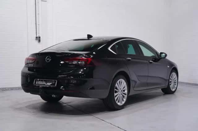 Opel Insignia (2018) thumbnail 5