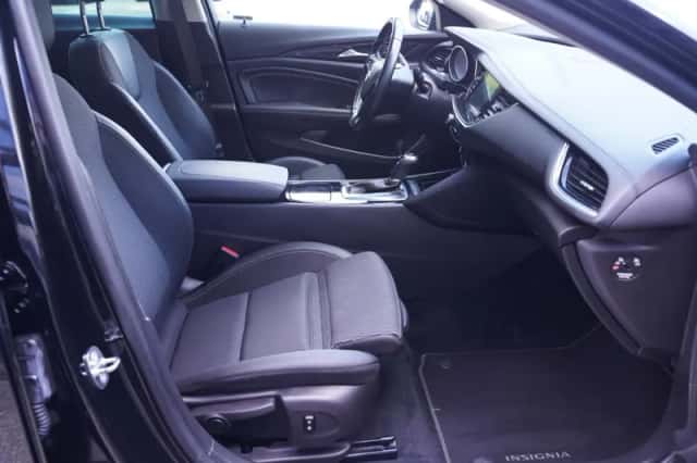 Opel Insignia (2018) thumbnail 45