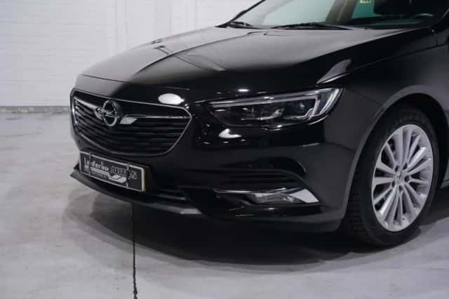 Opel Insignia (2018) thumbnail 9