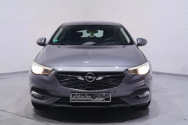 Opel Insignia (2020) thumbnail 3