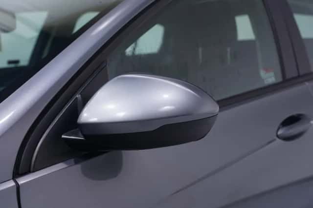 Opel Insignia (2020) thumbnail 6