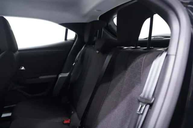 Opel Mokka (2022) thumbnail 135