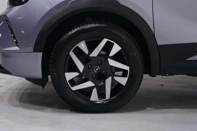 Opel Mokka (2023) thumbnail 6