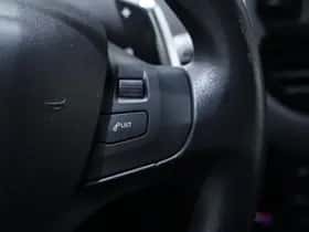 Peugeot 208 (2013) thumbnail 104